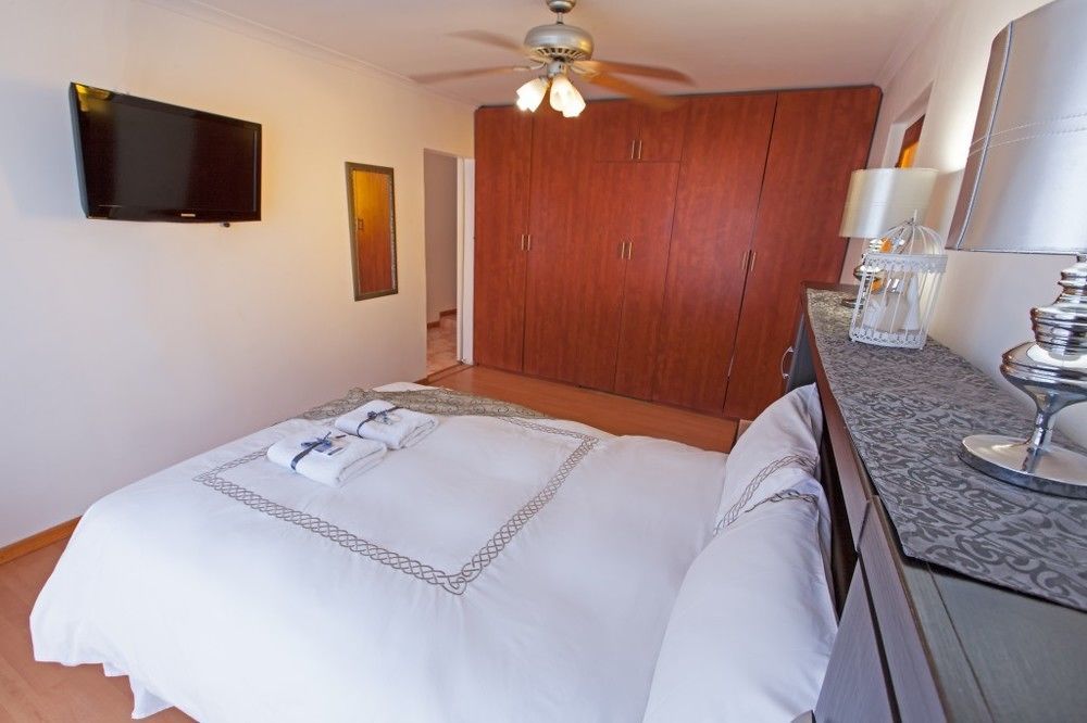 Eaglesnest Bed & Breakfast Kuils River エクステリア 写真