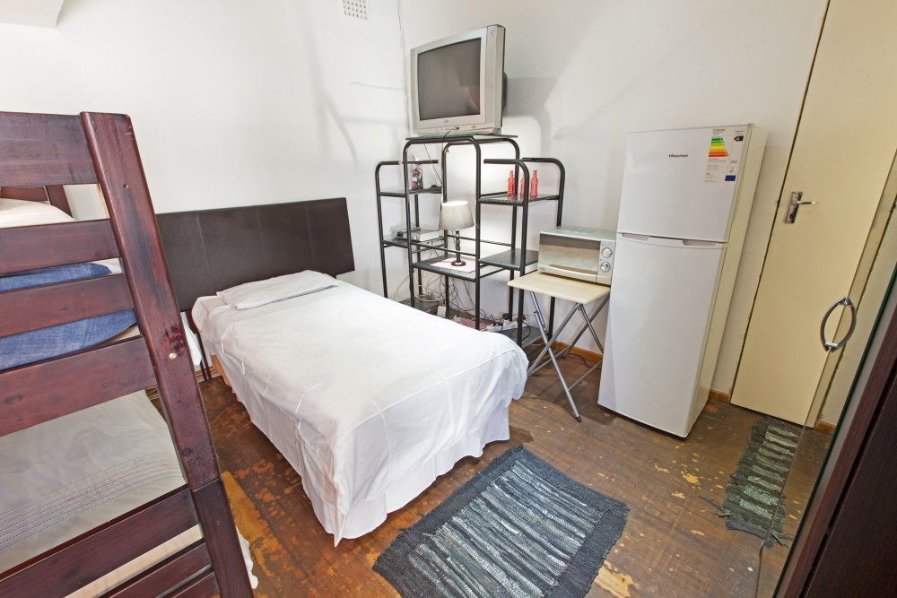 Eaglesnest Bed & Breakfast Kuils River エクステリア 写真